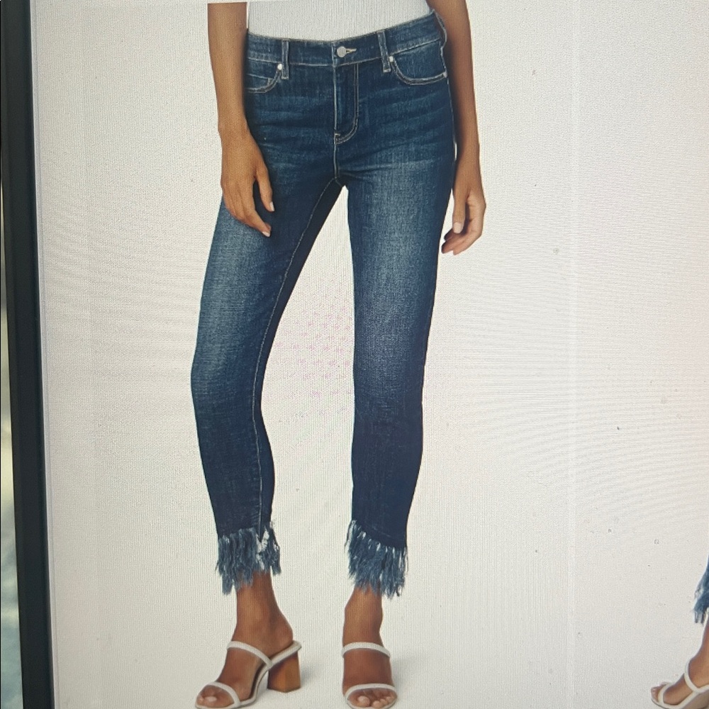 Liverpool Los Angeles Frayed Crop Skinny Jeans - Picture 9 of 16